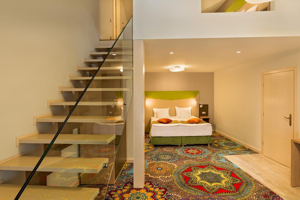 Aparthotel Blumenhaus Sibiu Exterior foto