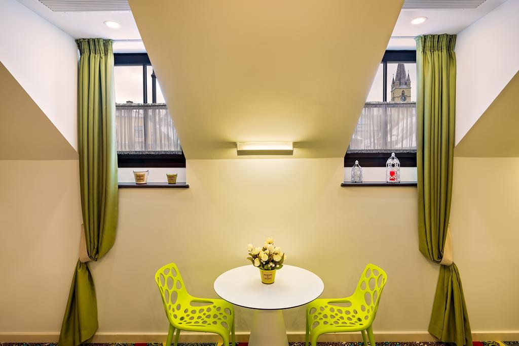Aparthotel Blumenhaus Sibiu Exterior foto