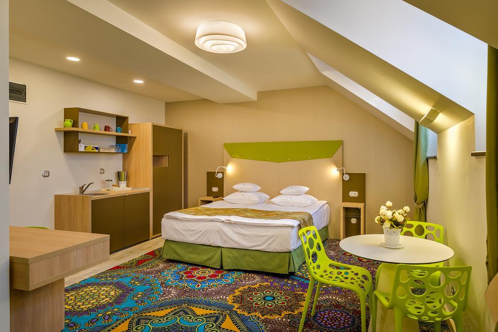 Aparthotel Blumenhaus Sibiu Exterior foto